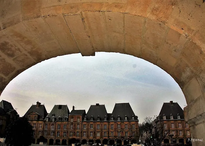 Des Trois Vallees בית נופש Nouzonville