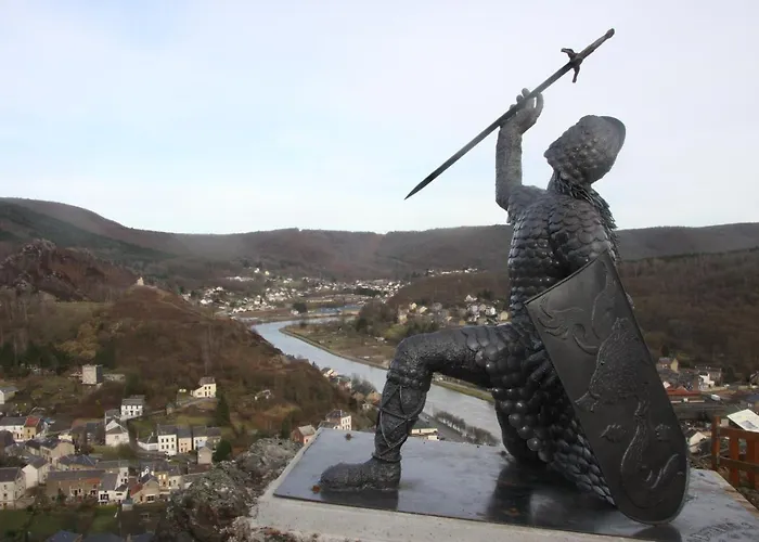 בית נופש Des Trois Vallees Nouzonville