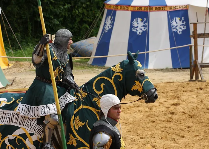 Des Trois Vallees בית נופש Nouzonville